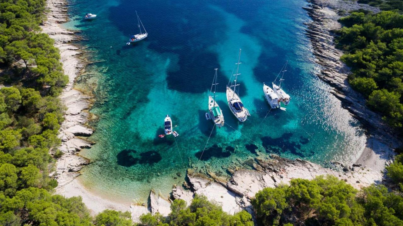 Villa Croatia Srima Bagian luar foto