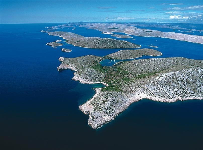 Villa Croatia Srima Bagian luar foto